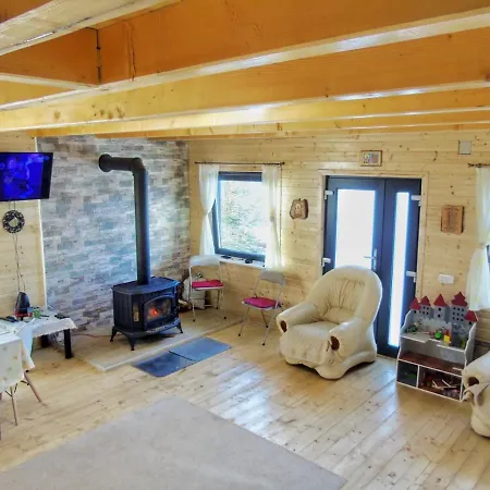 Holiday home Larisei *